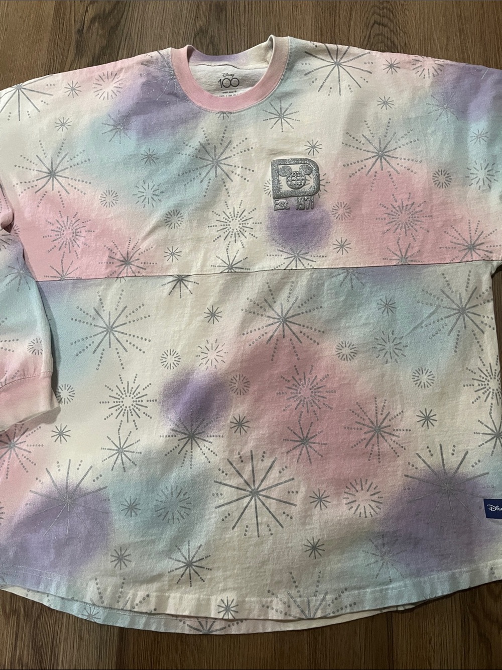 Disney women’s Pastel Starburst Spirit jersey pink, Blue & Lavender 100 years XL